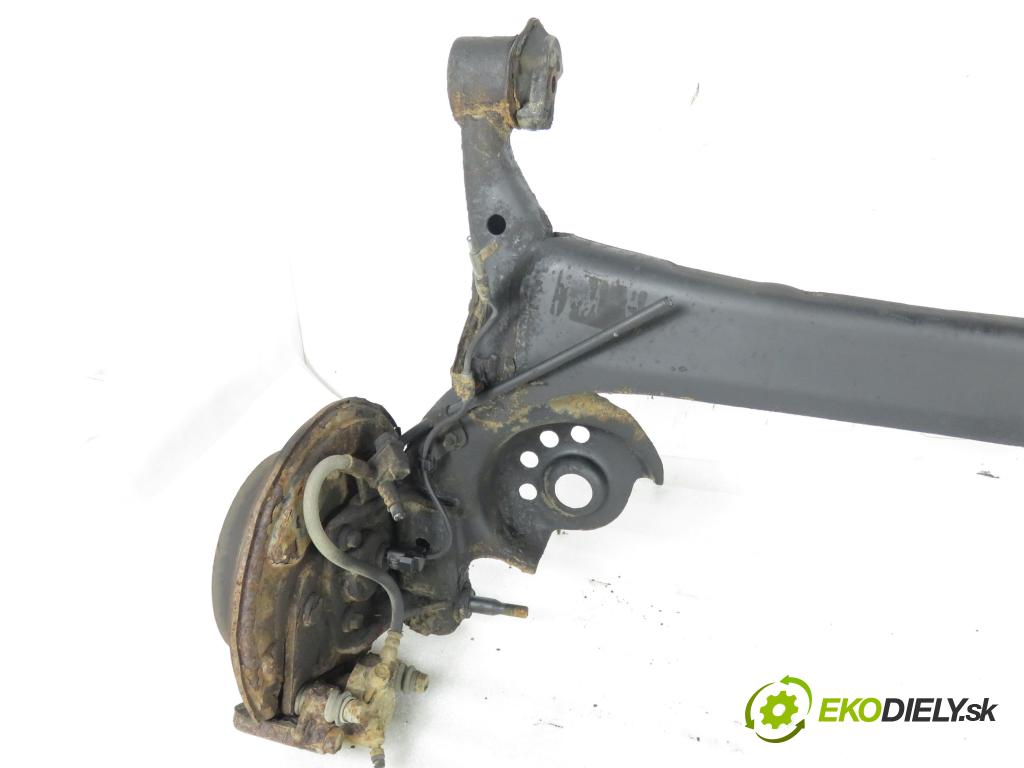 TOYOTA YARIS (_P1_) HB 1999 50,00 1.0 VVT- i 68 - 1SZ-FE 998,00 Výstuha zadná ABS