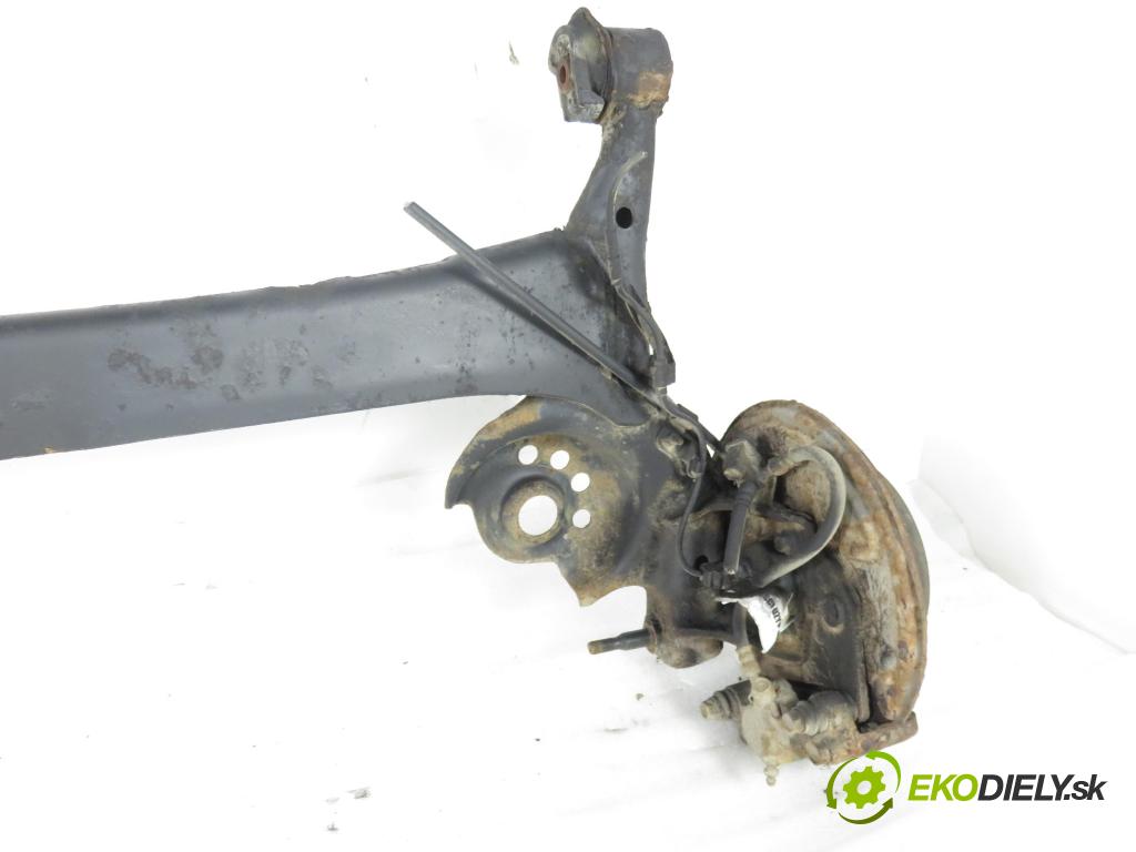 TOYOTA YARIS (_P1_) HB 1999 50,00 1.0 VVT- i 68 - 1SZ-FE 998,00 Výstuha zadná ABS