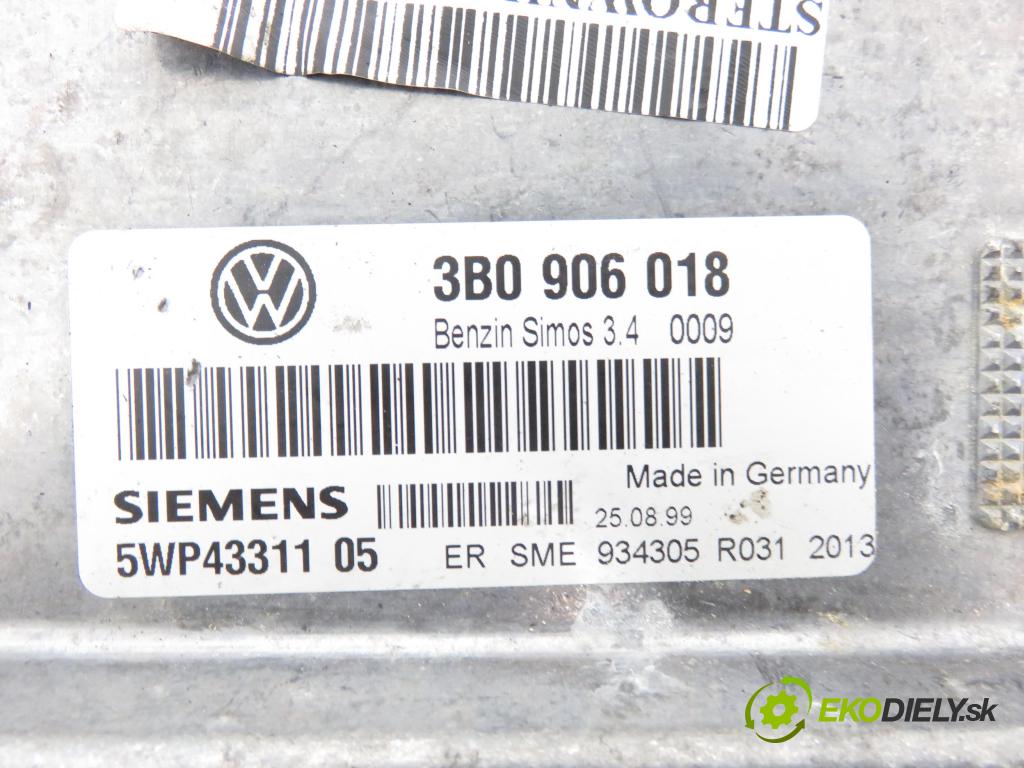 VW PASSAT B5 (3B2) SEDAN 1999 74,00 1.6 - AHL 1595,00 řídící jednotka motora 3B0906018 ; 5WP4331105