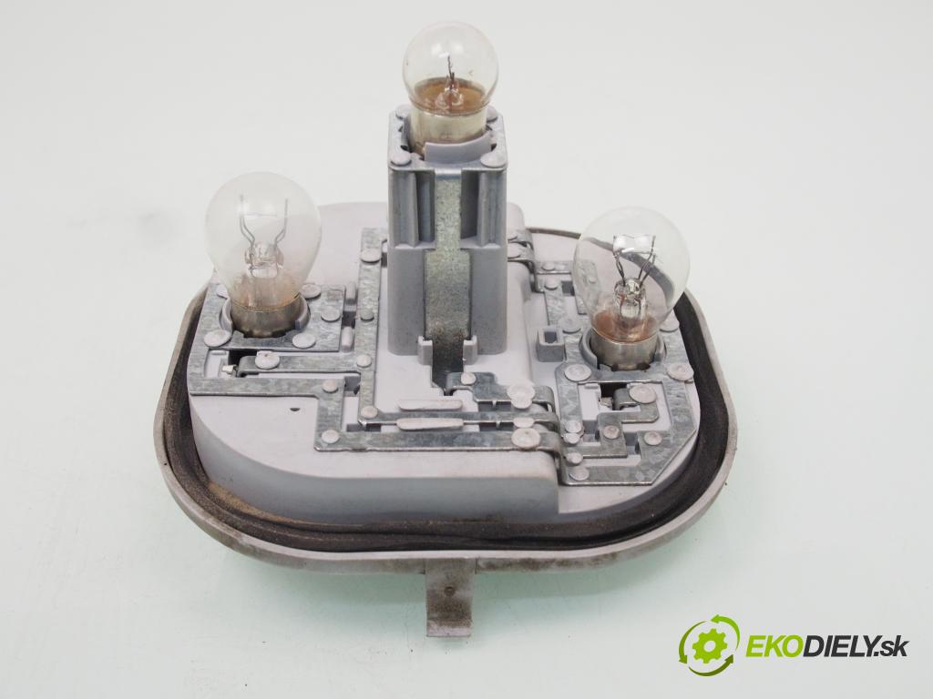 FIAT BRAVO II (198_) HB 2008 88,00 1.9 D Multijet - 192 A8.000 1910,00 vložka svetla ľavy zadné 27272401