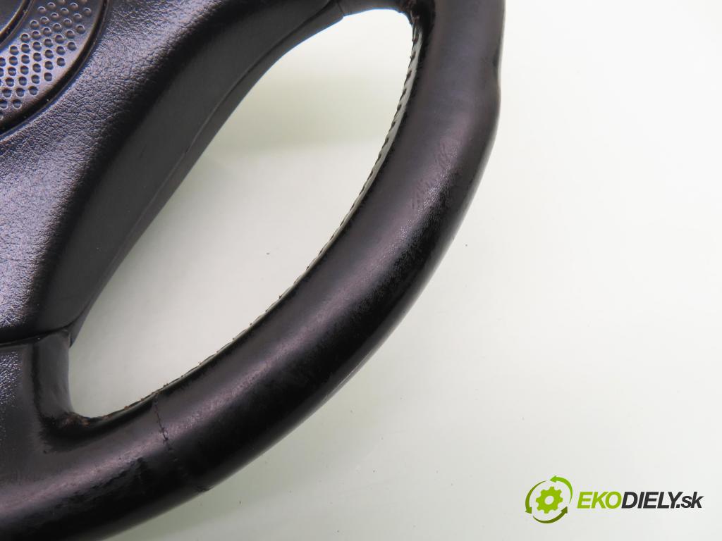 AUDI A6 Avant (4B5, C5) KOMBI 2000 142,00 2.8 - AMX 2771,00 volant  (Volant)