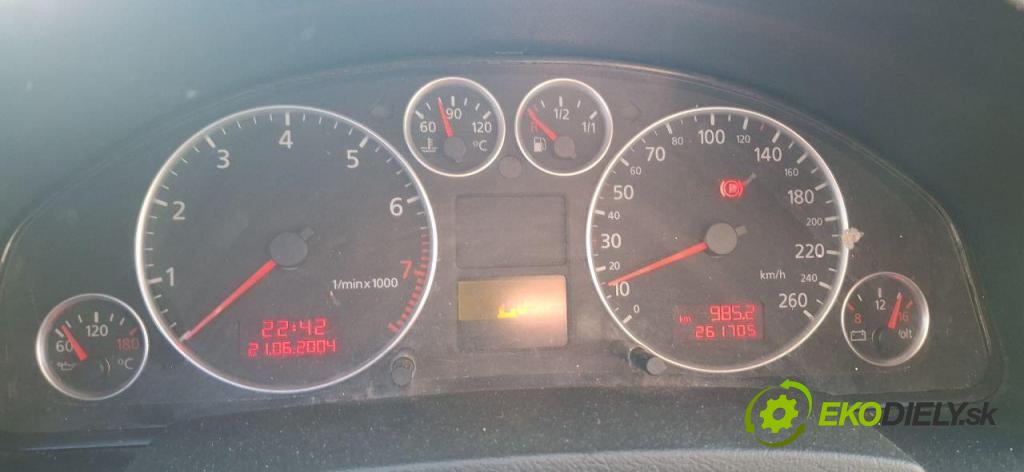 AUDI A6 Avant (4B5, C5) KOMBI 2000 142,00 2.8 - AMX 2771,00 prístrojovka elektrický 4B0920900R
