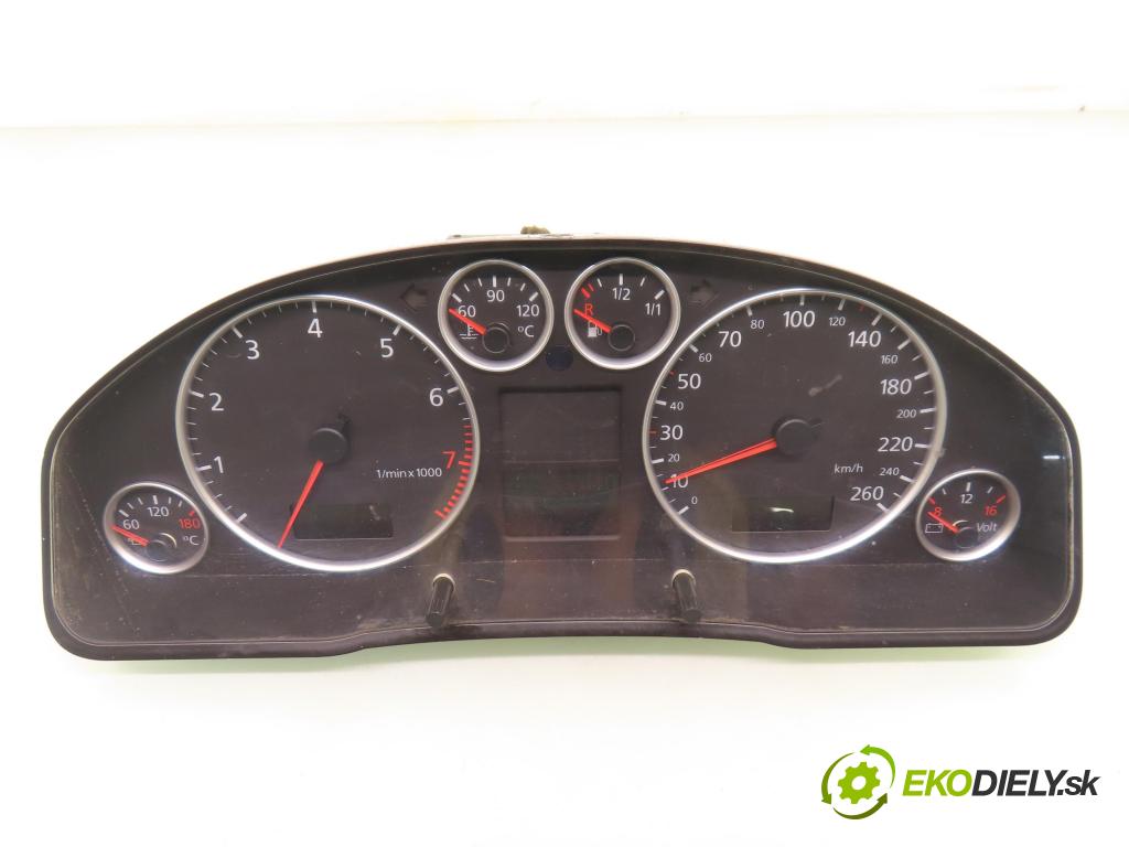 AUDI A6 Avant (4B5, C5) KOMBI 2000 142,00 2.8 - AMX 2771,00 prístrojovka elektrický 4B0920900R