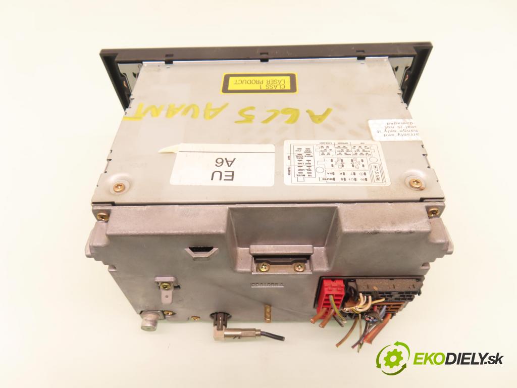AUDI A6 Avant (4B5, C5) KOMBI 2000 142,00 2.8 - AMX 2771,00 RADIO CD modul 4B0035195