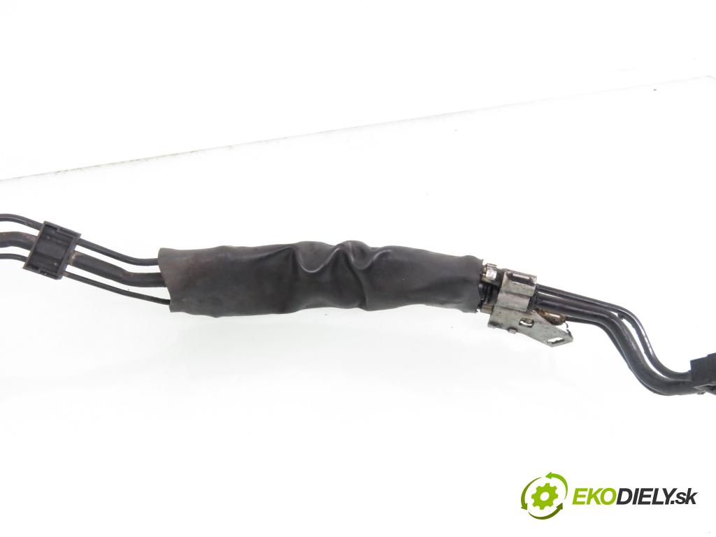 CITROEN C5 I (DC_) LIFTBACK 2001 98,00 2.2 HDi (DC4HXB, DC4HXE) - 4HX (DW12TED4/FAP) 2179,00 rúrka PNEUMATICKÝ: nápravy