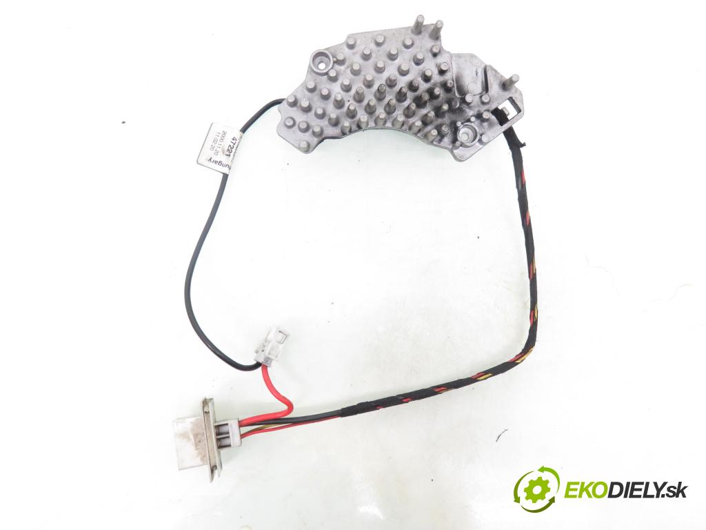 MERCEDES-BENZ KLASA A (W168) HB 2001 75,00 1.6 102 A 160  M 166.960 1598,00 rezistor / reostat kúrenia A2108211551