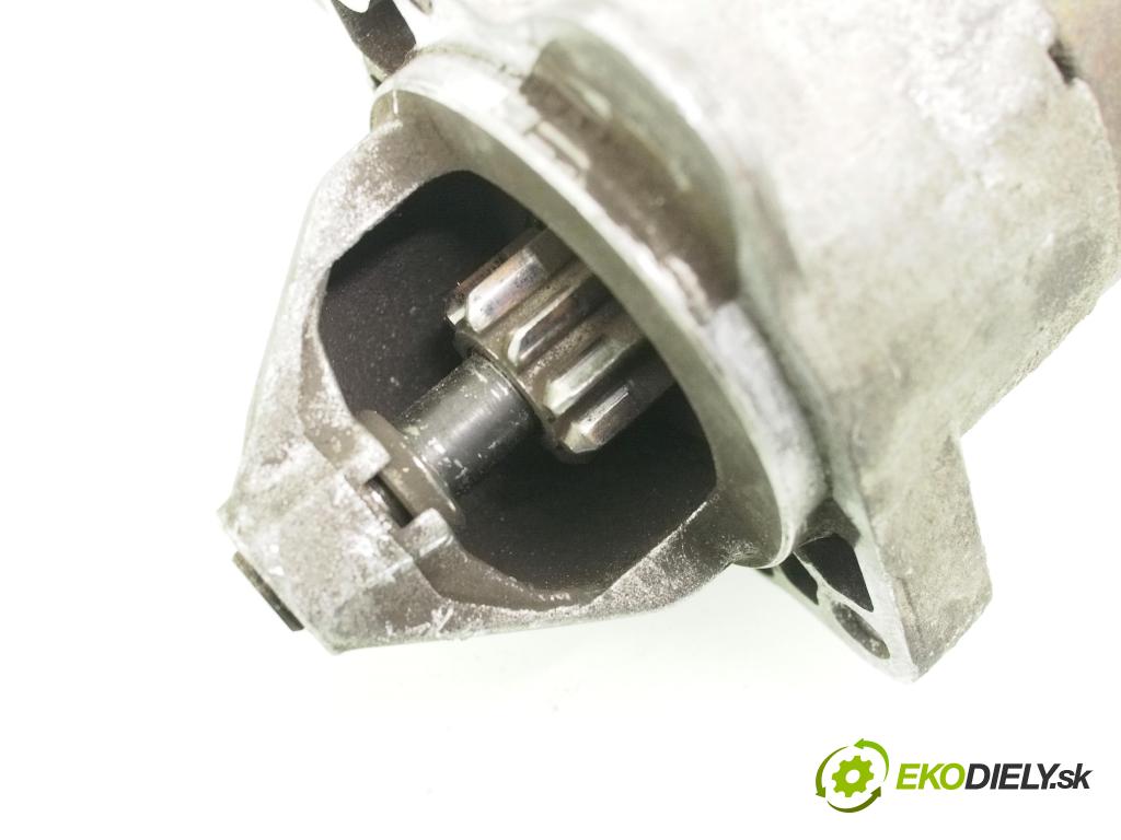 SMART FORTWO Coupe (450) COUPE 1999 45,00 0.6 R3 (450.332) - M 160.910 599,00 Štartér 0003188V006 ; A0051512601 ; 63101007 (Štartér)