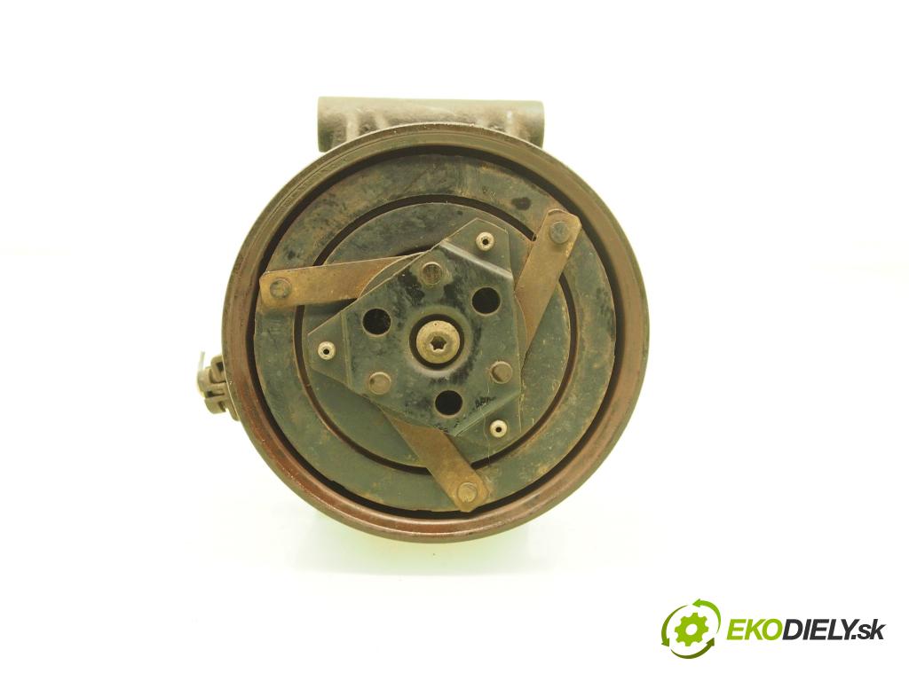 RENAULT MEGANE II sedan (LM0/1_) SEDAN 2006 82,00 1.6 - K4M 812 1598,00 KOMPRESOR: klimatizácie 8200316164 (Kompresor klimatizácie)