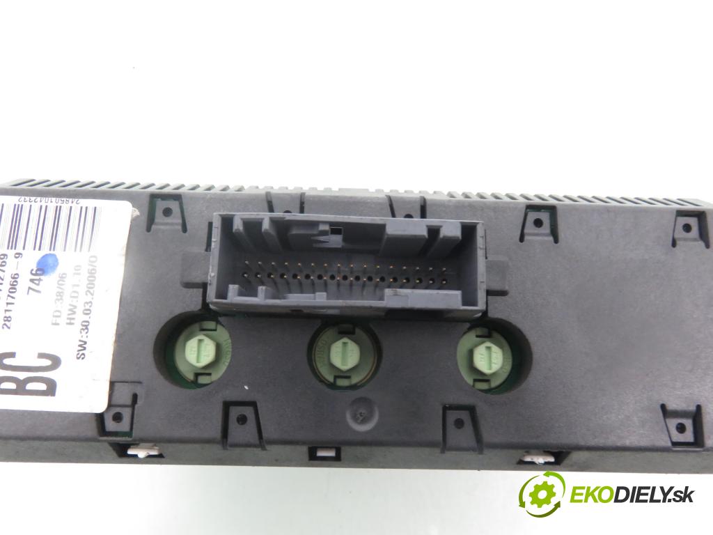 OPEL CORSA D (S07) HB 2007 59,00 1.2 - Z 12 XEP 1229,00 RADIO CD 344183129 ; 565412769 ; 13209460