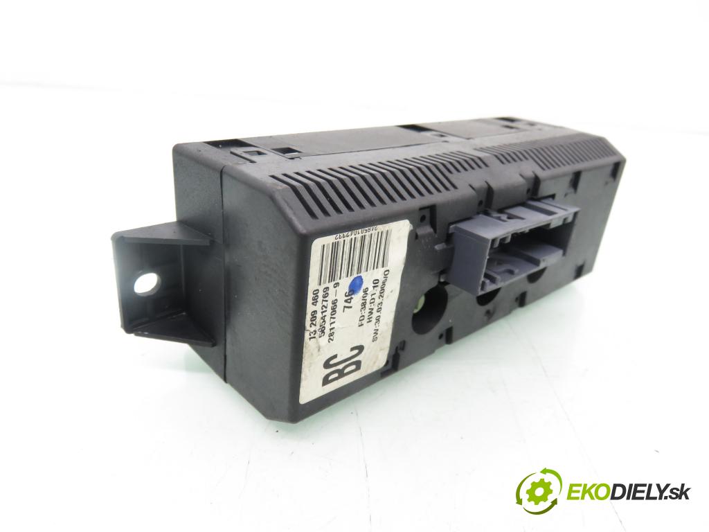 OPEL CORSA D (S07) HB 2007 59,00 1.2 - Z 12 XEP 1229,00 RADIO CD 344183129 ; 565412769 ; 13209460