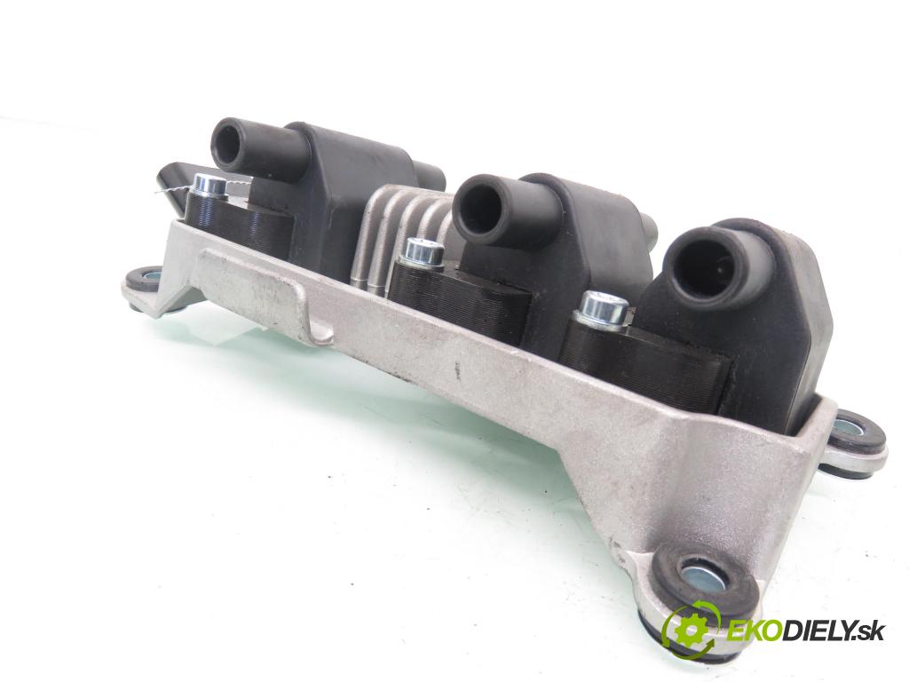 AUDI A6 Avant (4B5, C5) KOMBI 2000 142,00 2.8 - AMX 2771,00 Cievka zapaľovacia U2010