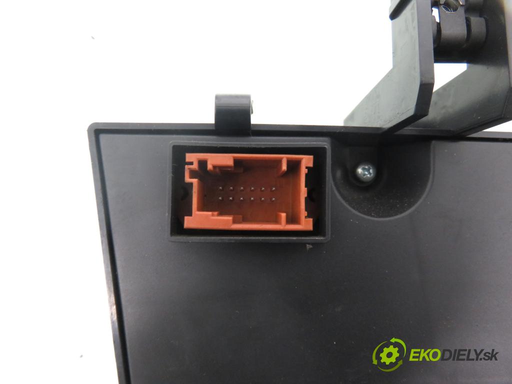 FIAT BRAVO II (198_) HB 2008 88,00 1.9 D Multijet - 192 A8.000 1910,00 Panel topení KLIMATRONIK 735442075 ; 503600040100