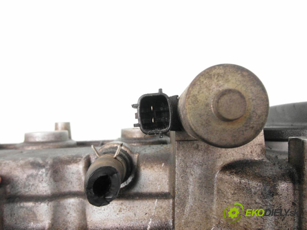 NISSAN PRIMERA (P12) LIFTBACK 2005 85,00 1.8 - QG18DE 1769,00 Kryt Ventilov 