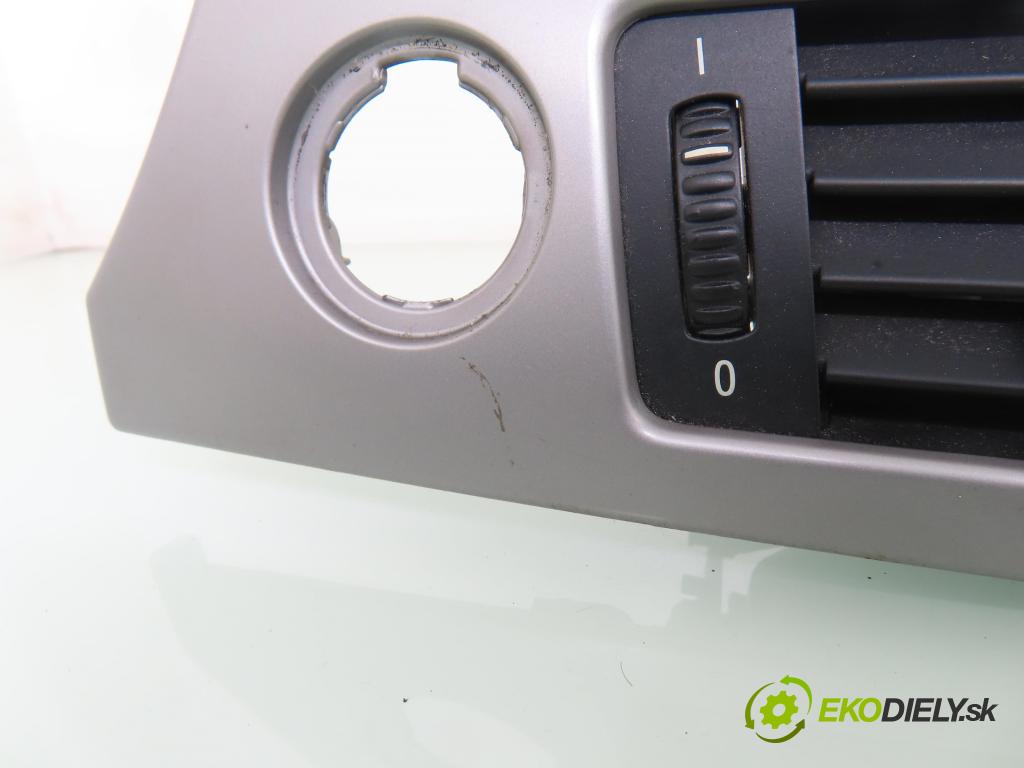 BMW 3 (E90) SEDAN 2005 95,00 318 i 129 - N46 B20 B 1995,00 lišta desky palubní