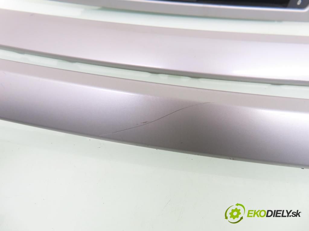 BMW 3 (E90) SEDAN 2005 95,00 318 i 129 - N46 B20 B 1995,00 lišta desky palubní