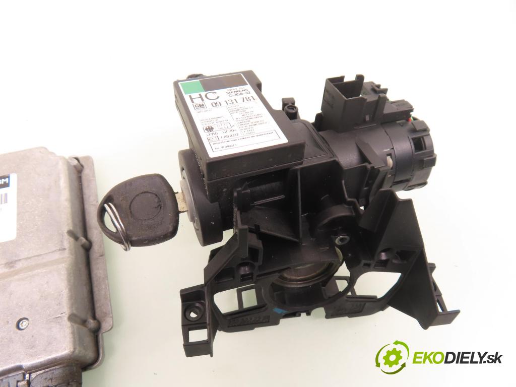 OPEL ASTRA G liftback (T98) HB 2002 74,00 1.6 16V - C 16 SEL 1598,00 spinačka / imobilizéra IMMO / Riadiaca jednotka 16268377 ; 6237797