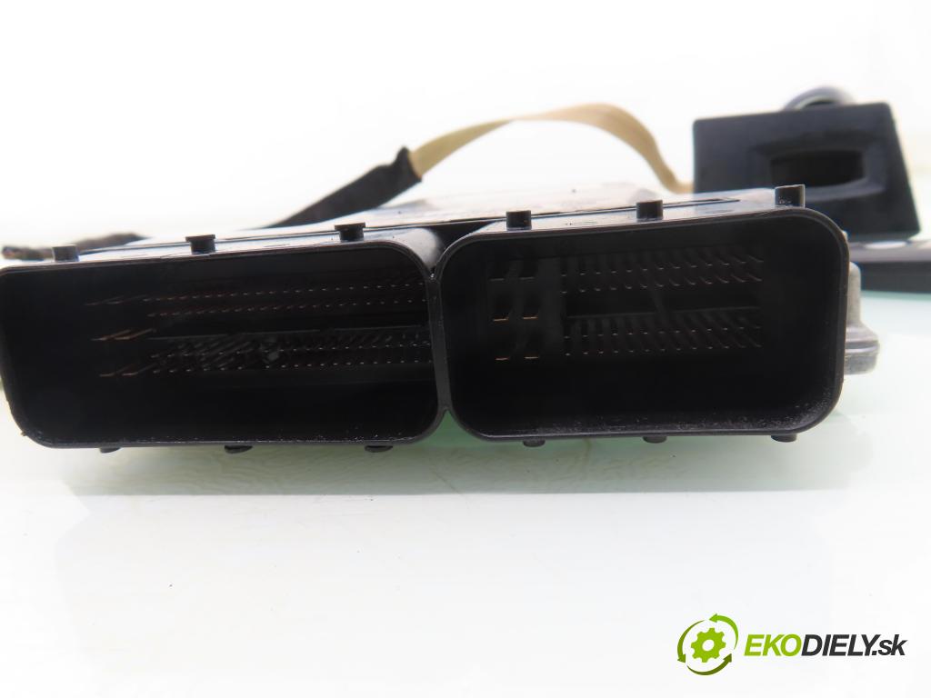 BMW 3 (E90) SEDAN 2005 95,00 318 i 129 - N46 B20 B 1995,00 spínačka / imobilizéra IMMO / řídící jednotka 7552176 ; 0261208582 ; 6943771