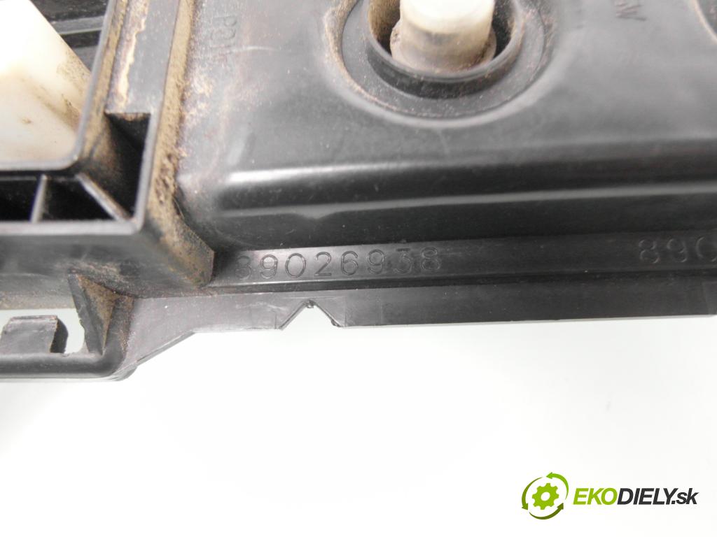 PEUGEOT 307 SW (3H) KOMBI 2007 80,00 1.6 HDI 110 - 9HY (DV6TED4) 1560,00 PŘÍSPĚVEK svetla levý ZADNÍ: 89026938 ; 89026198