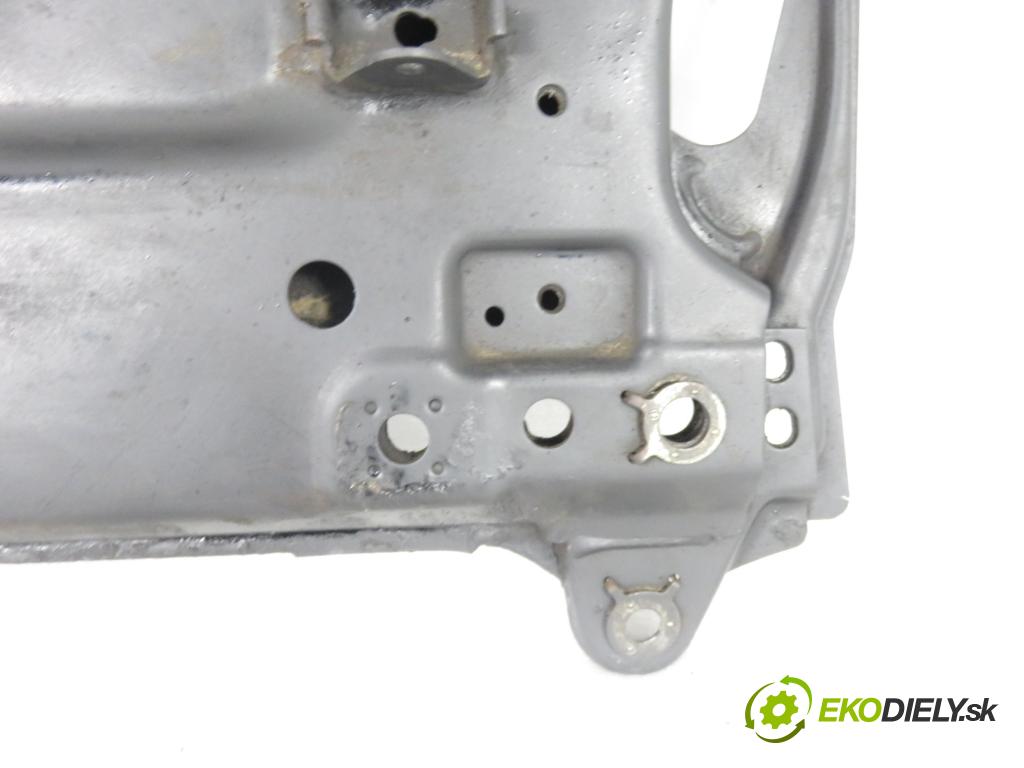 FORD FIESTA V (JH_, JD_) HB 2003 50,00 1.4 TDCi 8V 68 - F6JA 1399,00 predný