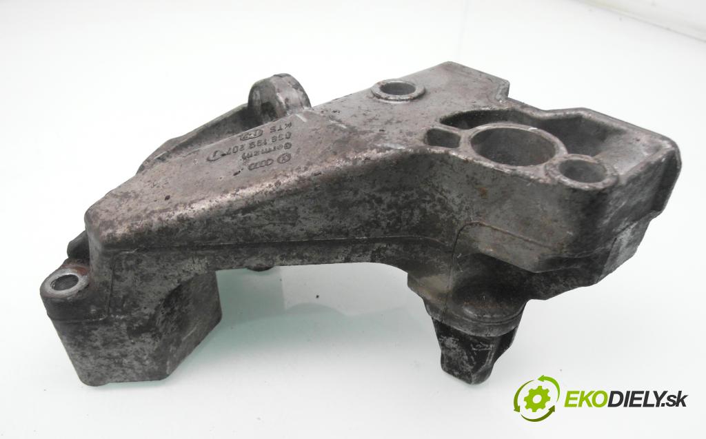 VW GOLF IV (1J1) HB 1999 74,00 1.6 - AKL 1595,00 Uchytenie Motor 038199207J