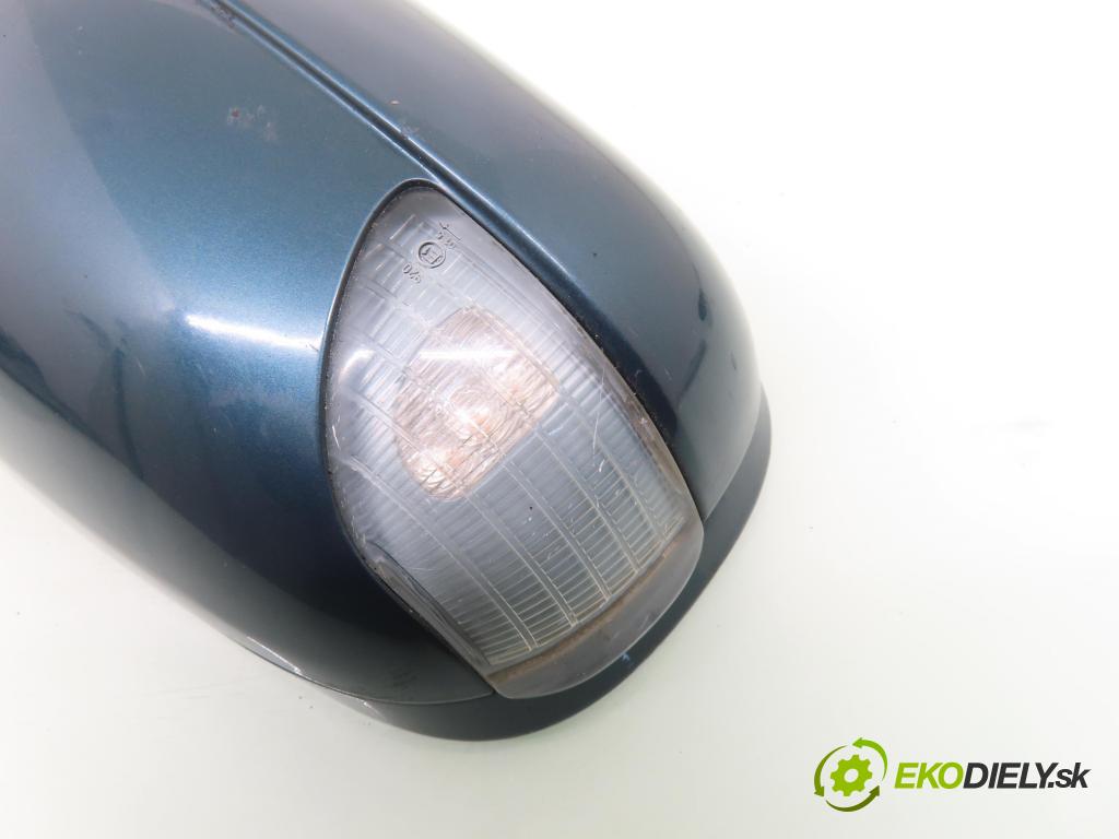 MERCEDES-BENZ KLASA E (W210) SEDAN 2001 105,00 2.2 CDI 143 - OM 611.961 2148,00 zpětné zrcátko 