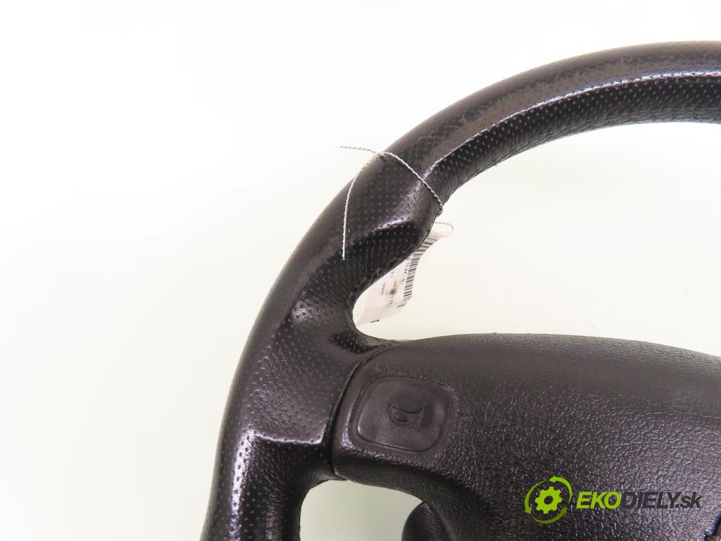 OPEL ASTRA G coupe (F07_) COUPE 2000 85,00 1.8 16V - X 18 XE1 1796,00 Volant (Volant)