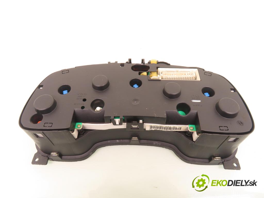 OPEL ASTRA G coupe (F07_) COUPE 2000 85,00 1.8 16V - X 18 XE1 1796,00 prístrojovka elektrický 09231130FD