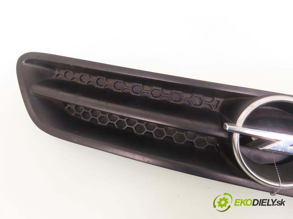 OPEL ASTRA G coupe (F07_) COUPE 2000 85,00 1.8 16V - X 18 XE1 1796,00 mřížka / maska 10356Z