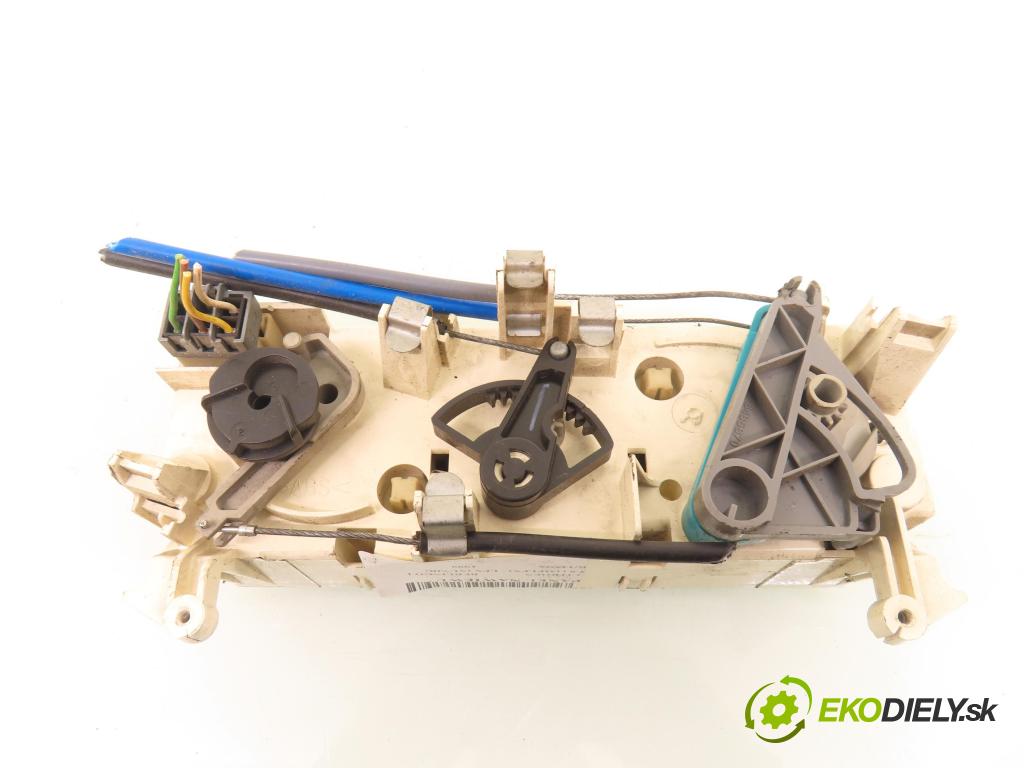 CITROEN BERLINGO / BERLINGO FIRST nadwozie wielkoprzestrzenne (MPV) KOMBI 1999 66,00 1.8 8V 90 - LFX 1761,00 Panel topení 654986J