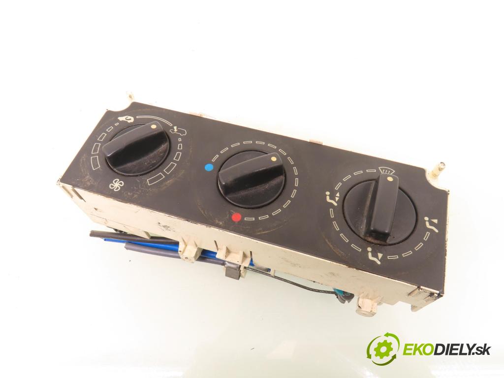 CITROEN BERLINGO / BERLINGO FIRST nadwozie wielkoprzestrzenne (MPV) KOMBI 1999 66,00 1.8 8V 90 - LFX 1761,00 Panel topení 654986J