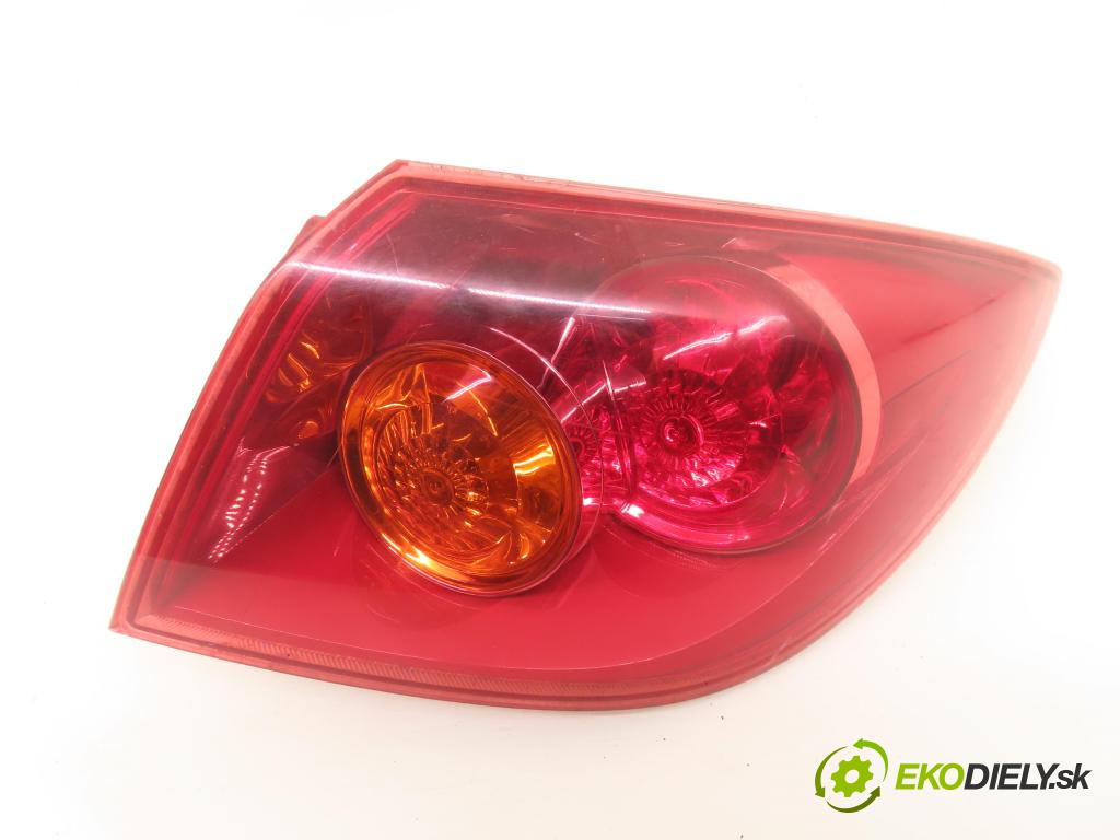 MAZDA 3 (BK) HB 2004 80,00 1.6 DI Turbo 109 - Y601 (PSA) 1560,00 světlo pravé zadní