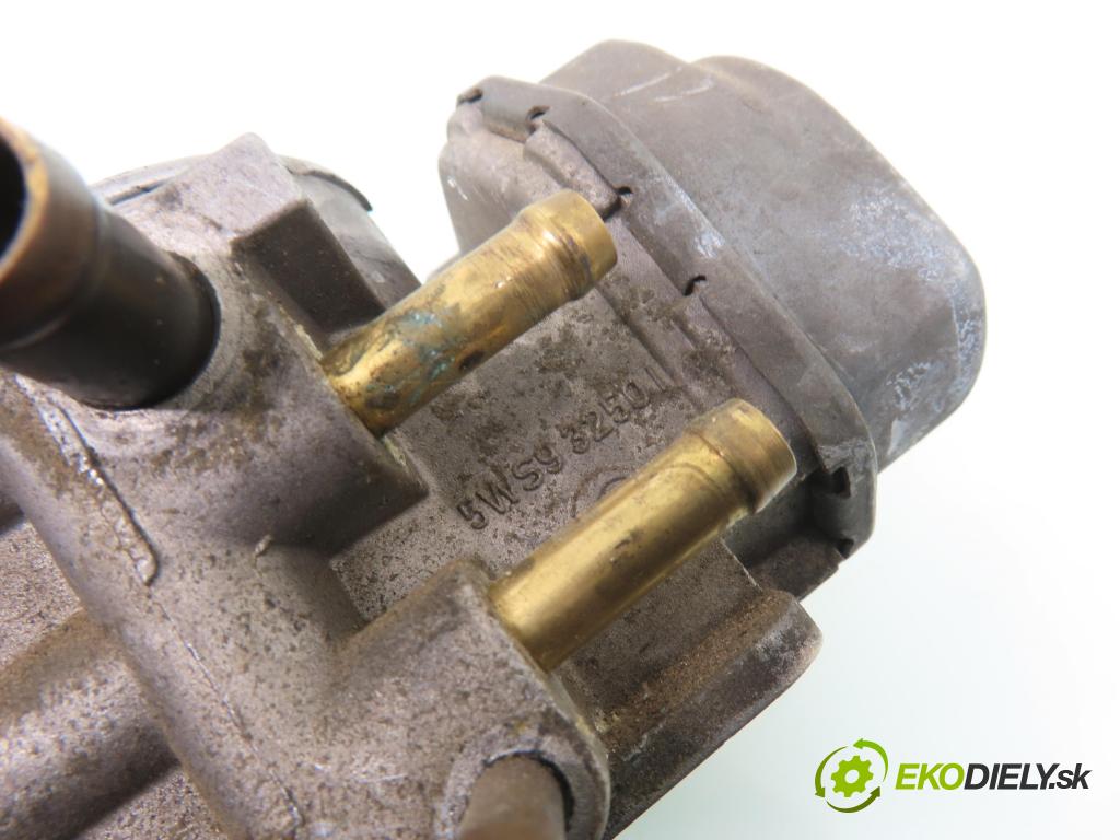 OPEL VECTRA B (J96) LIFTBACK 2000 85,00 1.8 i 16V ECOTEC  X 18 XE 1799,00 škrtíci klapka 90536084 ; 5WS93250 (Škrticí klapka)