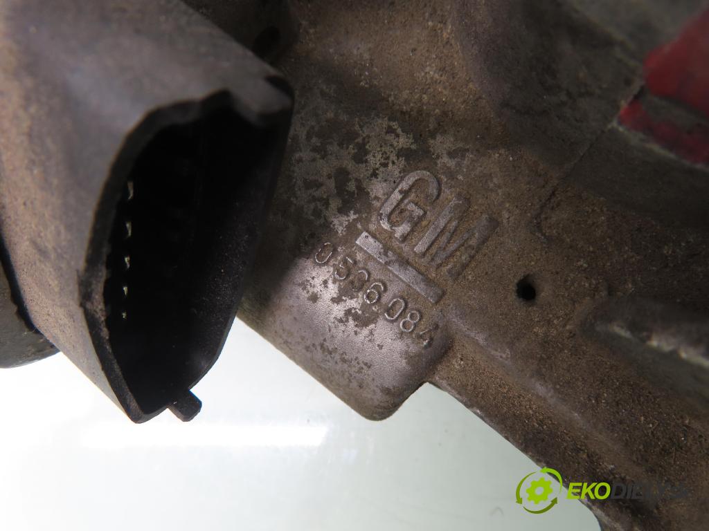 OPEL VECTRA B (J96) LIFTBACK 2000 85,00 1.8 i 16V ECOTEC  X 18 XE 1799,00 škrtíci klapka 90536084 ; 5WS93250 (Škrticí klapka)