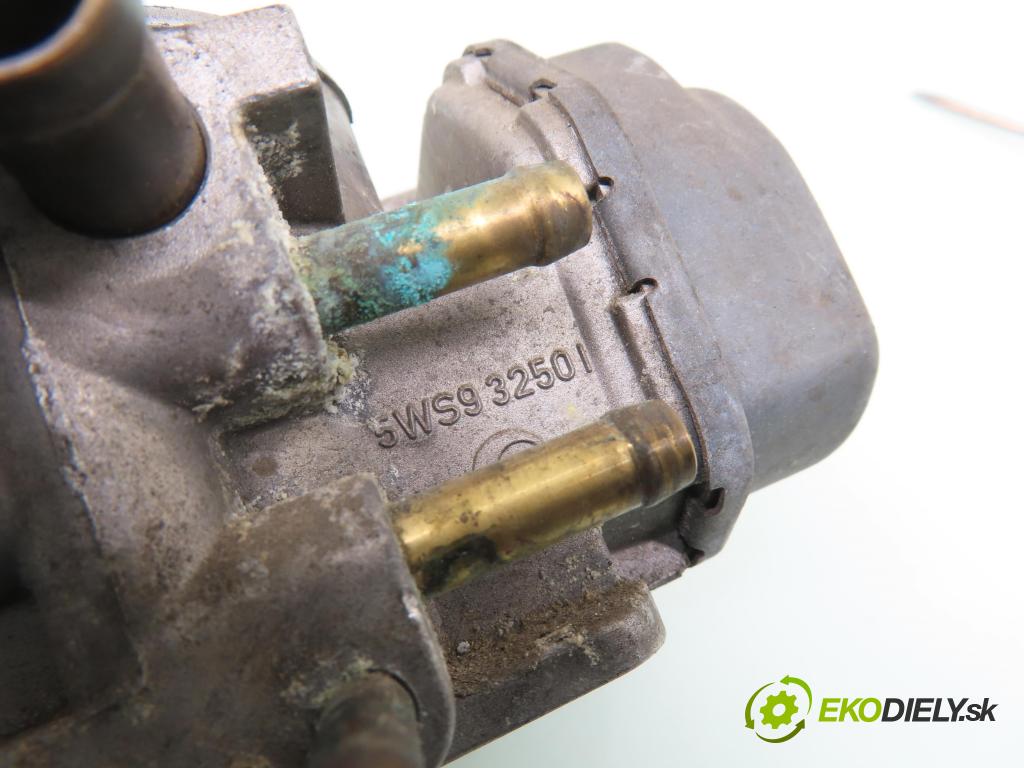 OPEL ASTRA G coupe (F07_) COUPE 2000 85,00 1.8 16V - X 18 XE1 1796,00 škrtíci klapka 90536084 ; 5WS93250 (Škrticí klapka)