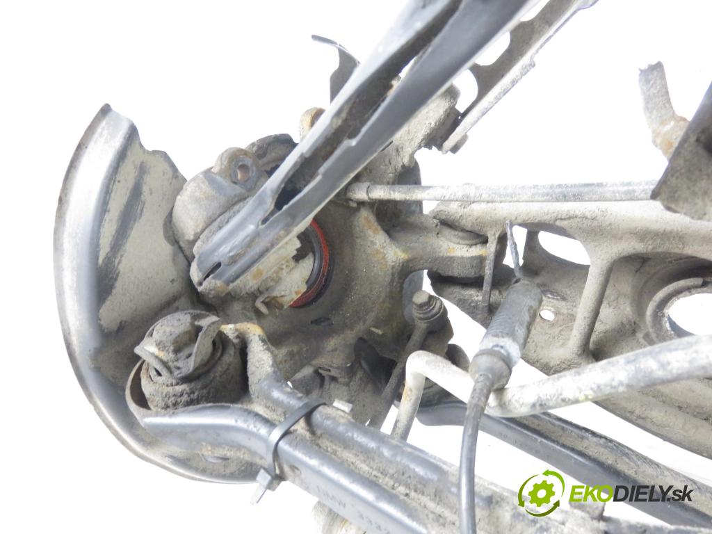 BMW 3 (E90) SEDAN 2005 95,00 318 i 129 - N46 B20 B 1995,00 ZADNÍ: