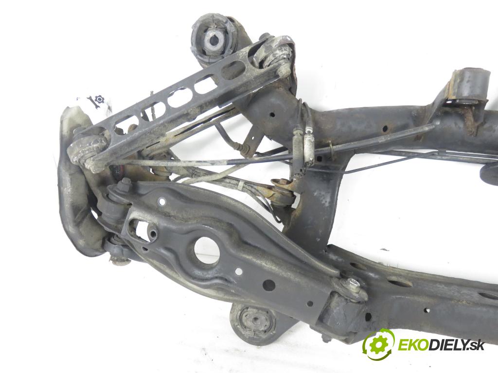 BMW 3 (E90) SEDAN 2005 95,00 318 i 129 - N46 B20 B 1995,00 ZADNÍ: