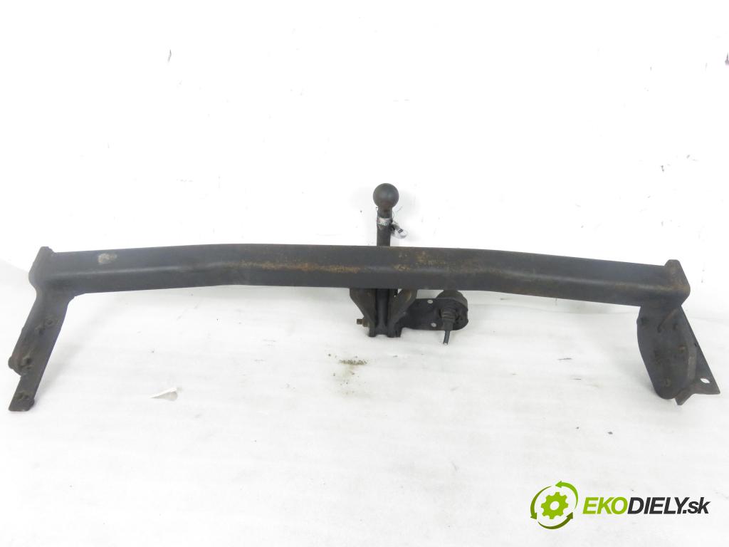 NISSAN PRIMERA (P11) LIFTBACK 2000 73,00 1.6 16V - GA16DE 1597,00 Hák 