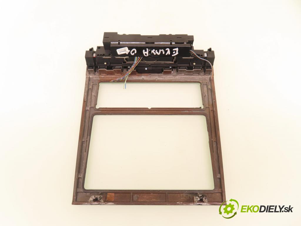 MERCEDES-BENZ KLASA E (W210) SEDAN 2001 105,00 2.2 CDI 143 - OM 611.961 2148,00 Lišta dosky palubnej A2106802136 ; 210820651