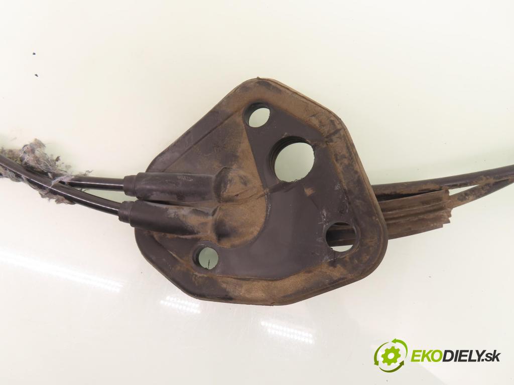 RENAULT SCENIC II (JM0/1_) MINIVAN 2003 83,00 1.6 (JM0C, JM0J, JM1B) - K4M 782 1598,00 ZVEDÁK: 8200327403