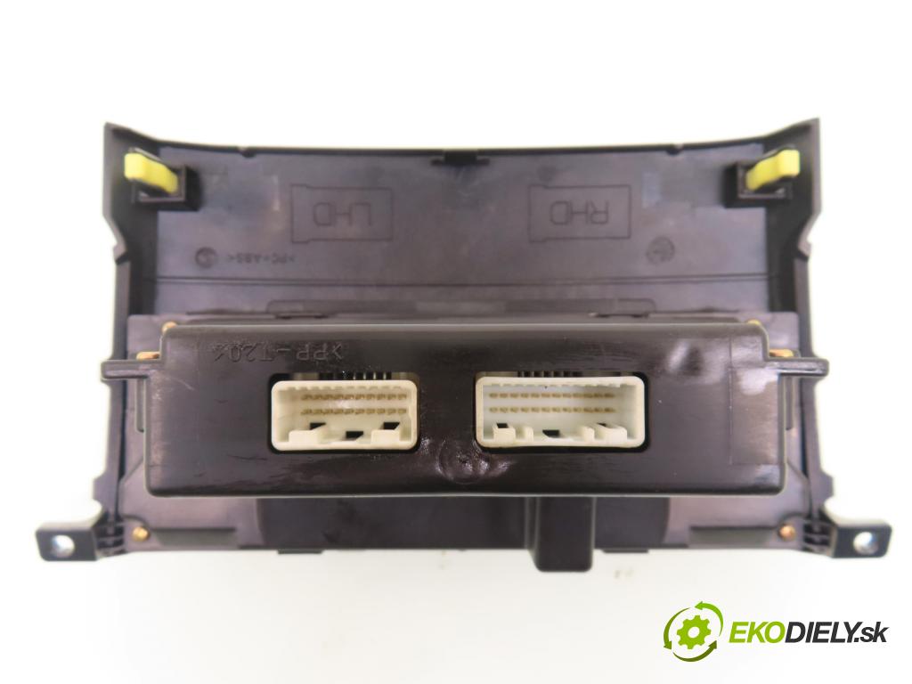 TOYOTA COROLLA Verso (_E12_) MINIVAN 2004 99,00 1.8 VVT-i 135 (ZZE122_) - 1ZZ-FE 1794,00 Panel topení KLIMATRONIK 559000F030