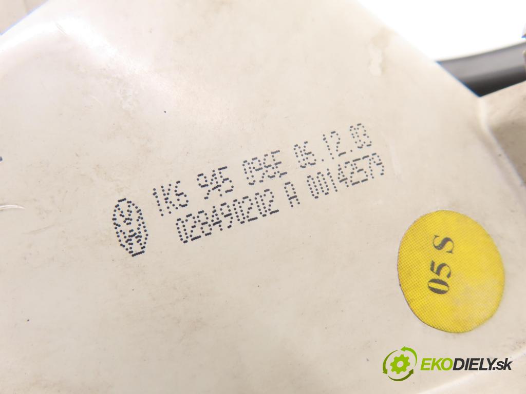 VW GOLF V (1K1) HB 2004 103,00 2.0 TDI 16V - BKD 1968,00 Svetlo pravé zadné 1K6945096E ; 028490202