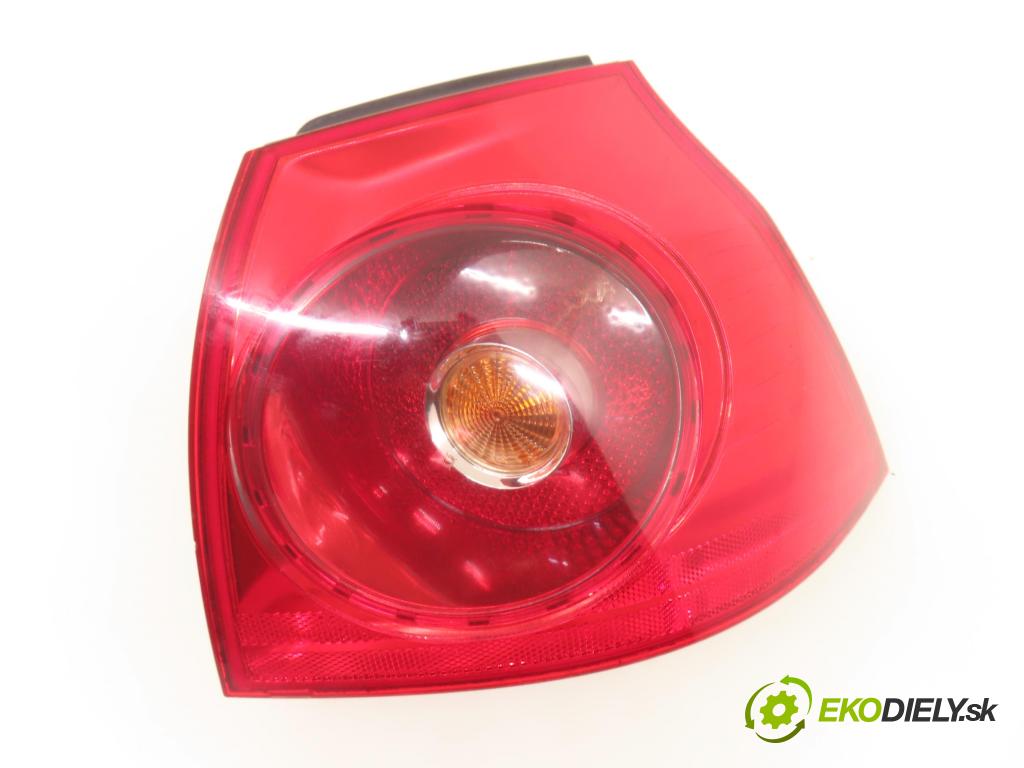 VW GOLF V (1K1) HB 2004 103,00 2.0 TDI 16V - BKD 1968,00 Svetlo pravé zadné 1K6945096E ; 028490202