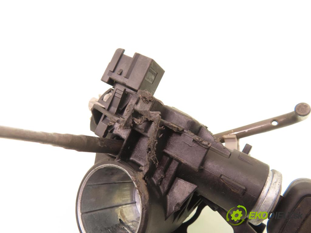 OPEL ASTRA G liftback (T98) HB 2000 74,00 1.6 16V - C 16 SEL 1598,00 spinačka 90589313 ; 90589389 (Spínacia skrinka)