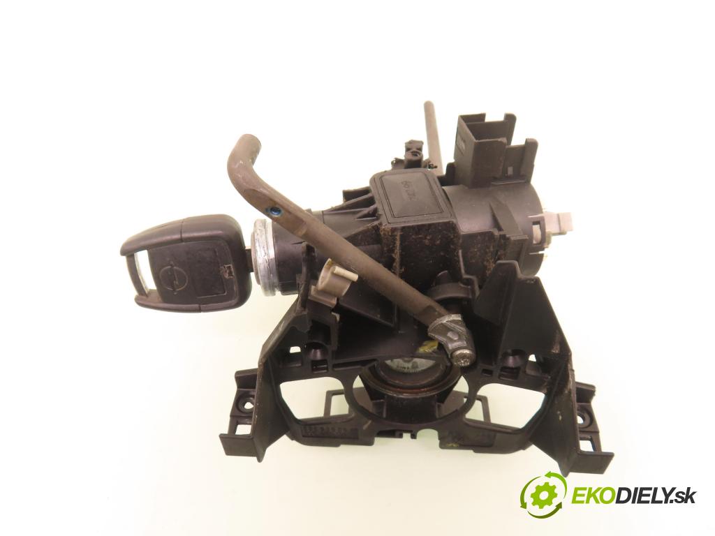 OPEL ASTRA G liftback (T98) HB 2000 74,00 1.6 16V - C 16 SEL 1598,00 spinačka 90589313 ; 90589389 (Spínacia skrinka)