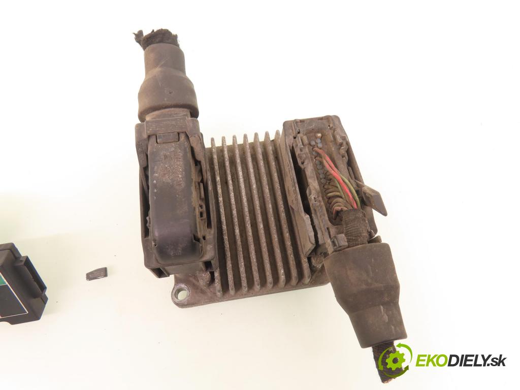 OPEL ASTRA G liftback (T98) HB 2000 74,00 1.6 16V - C 16 SEL 1598,00 spinačka / imobilizéra IMMO / Riadiaca jednotka 09355929