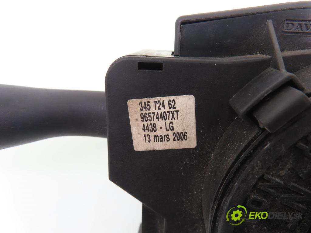 PEUGEOT 206 liftback (2A/C) HB 2001 66,00 2.0 HDI 90 - RHY 1997,00 páčka/prepínač 96574407XT ; COM2000DAV