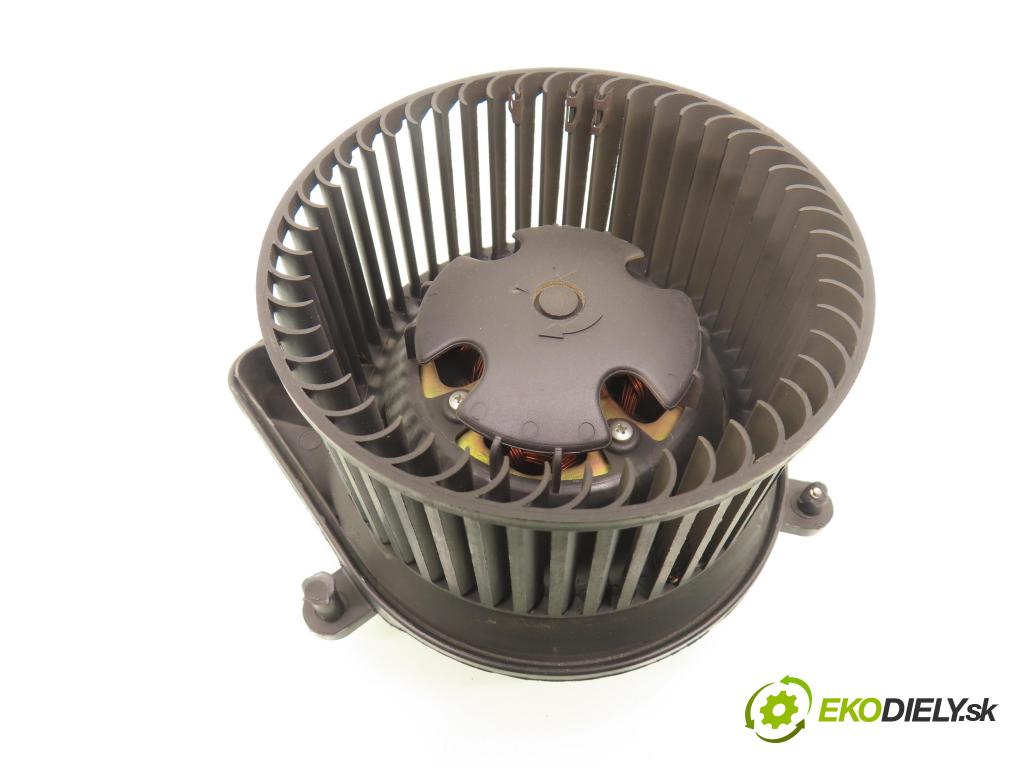 RENAULT LAGUNA I (B56_, 556_) LIFTBACK 1996 79,00 1.6 16V (B568, B561) - K4M 720 1598,00 Ventilátor vetráku 9041502422