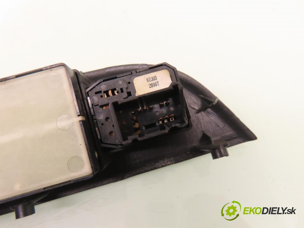 SUZUKI SWIFT III (MZ, EZ) HB 2007 55,00 1.3 DDiS (RS 413D) - D13A 1248,00 Panel ovládania okien 8376262J11