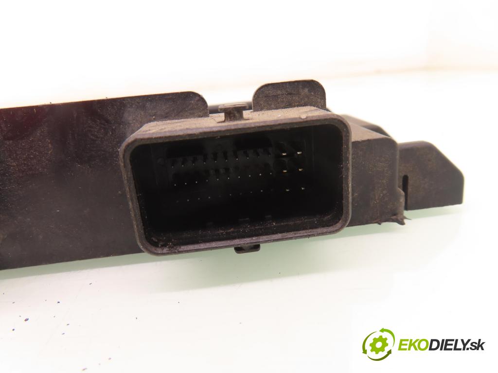 PEUGEOT 206 liftback (2A/C) HB 2001 51,00 1.9 D - WJY (DW8B) 1868,00 Riadiaca jednotka Motor R04080030D ; 9648201580