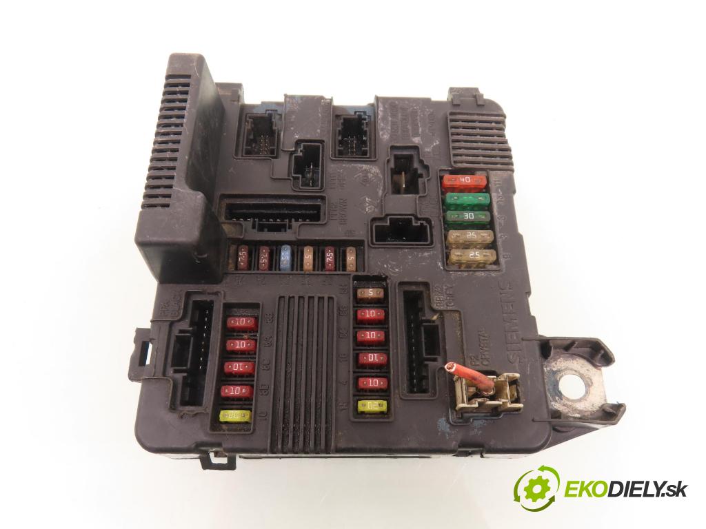 RENAULT SCENIC II (JM0/1_) MINIVAN 2003 83,00 1.6 (JM0C, JM0J, JM1B) - K4M 782 1598,00 MODUL BSI 8200306032B ; S118399200E